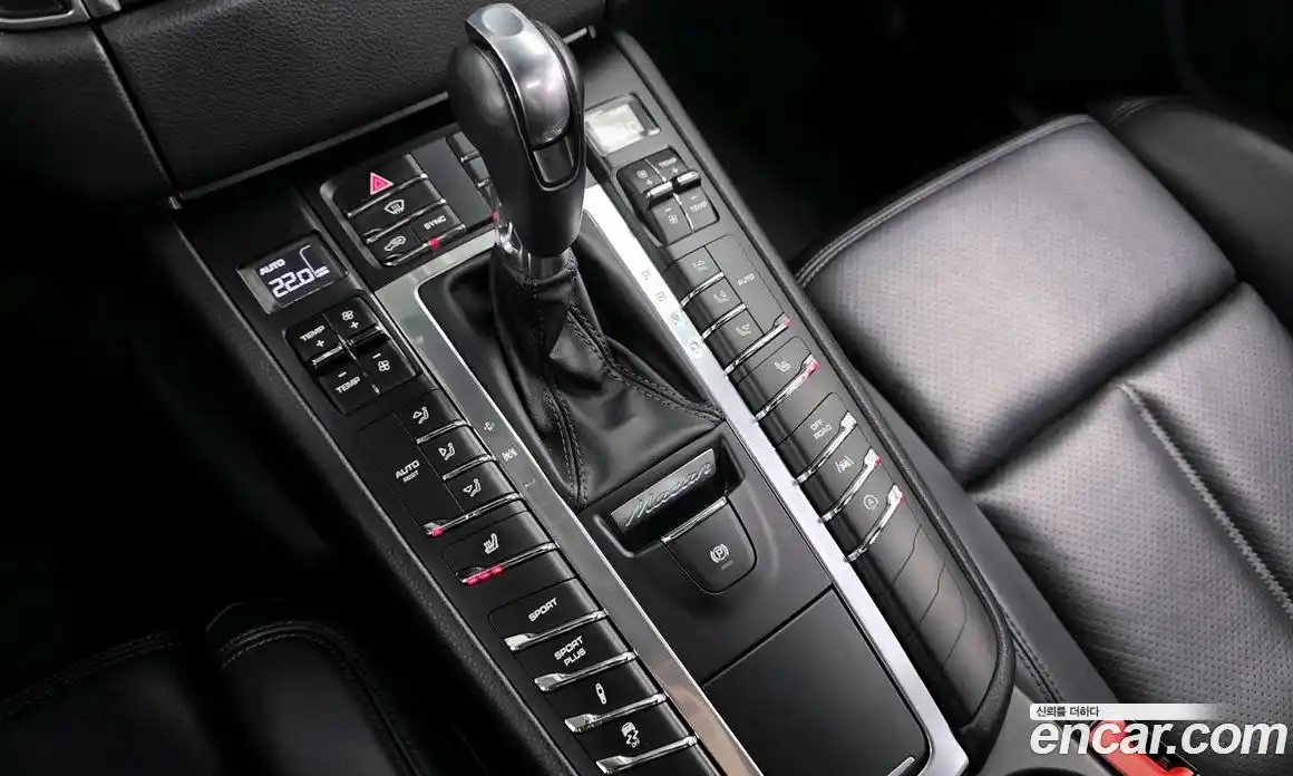 Porsche Macan 2017 3.0 гидро в Москве № 1010947, фото 9