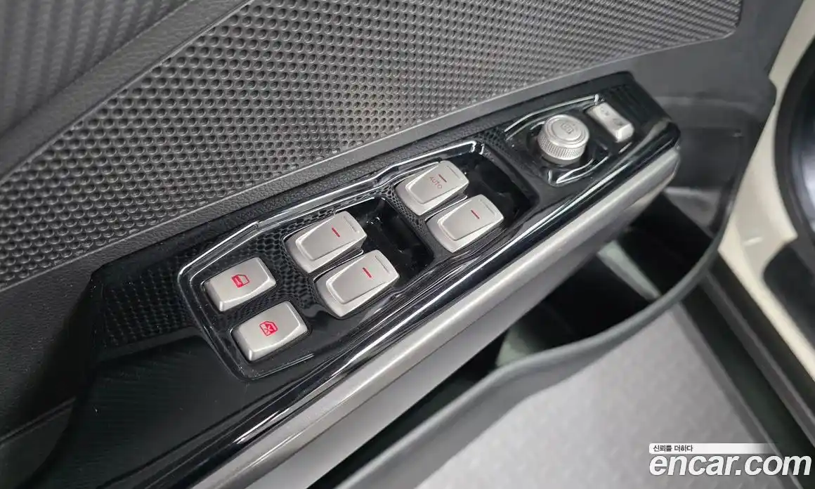 SsangYong TIBOLI 2017 1.6 Автомат в Москве № 1011231, фото 12