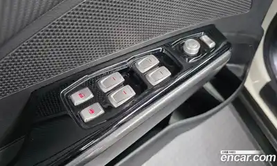 SsangYong TIBOLI 2017 1.6 Автомат в Москве № 1011231, миниатюра 12