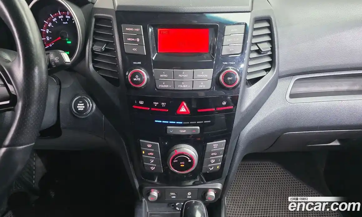 SsangYong TIBOLI 2017 1.6 Автомат в Москве № 1011231, фото 15