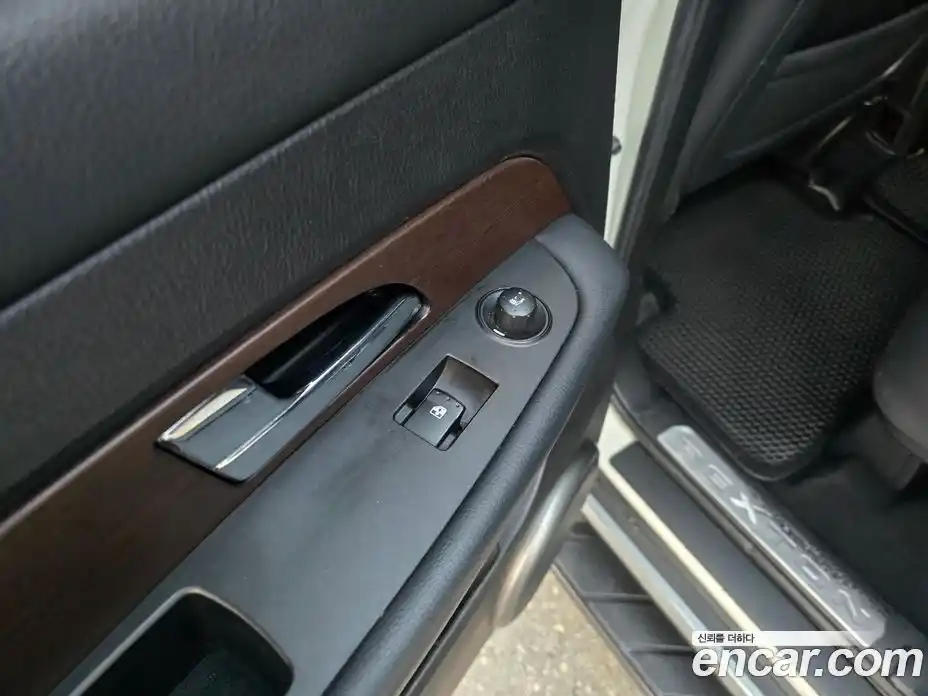 SsangYong Rexton 2014 2.0 Автомат в Москве № 1011425, фото 17