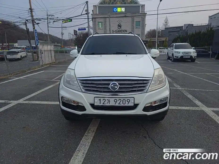 SsangYong Rexton 2014 2.0 Автомат в Москве № 1011425, фото 3
