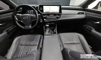 Lexus ES 2022 2.5 гидро в Москве № 1014468, миниатюра 7