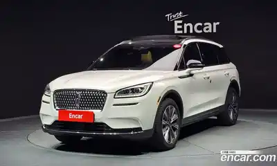 Lincoln Corsair, 2021