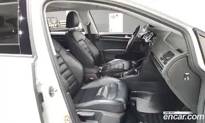Volkswagen Golf 2013 2.0 гидро в Москве № 136437, миниатюра 11