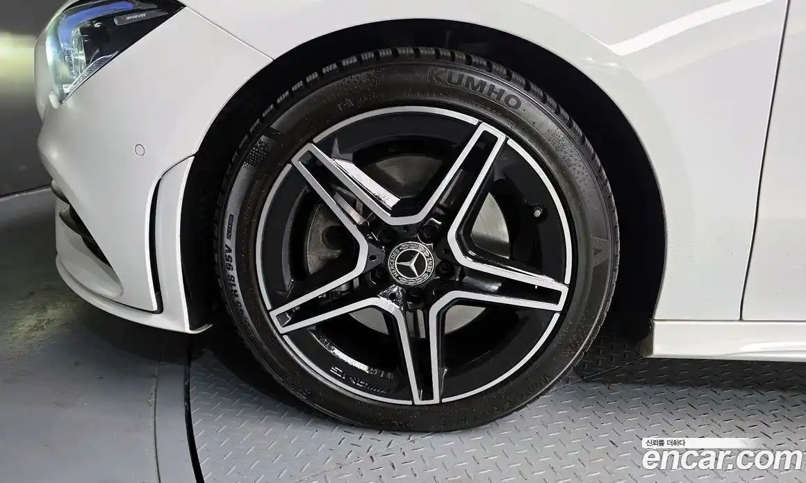 Mercedes-Benz CLA-Class 2022 2.0 гидро в Москве № 139642, фото 5