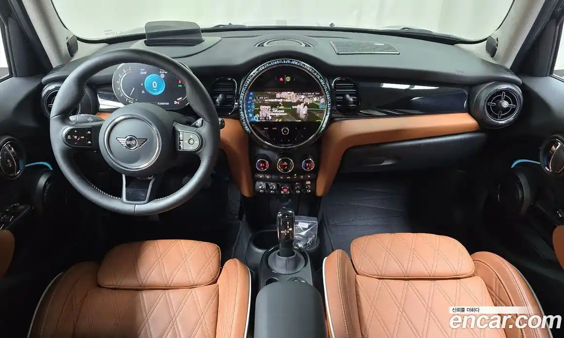 Mini Cooper 2023 2.0 гидро в Москве № 142298, фото 7