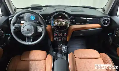 Mini Cooper 2023 2.0 гидро в Москве № 142298, миниатюра 7