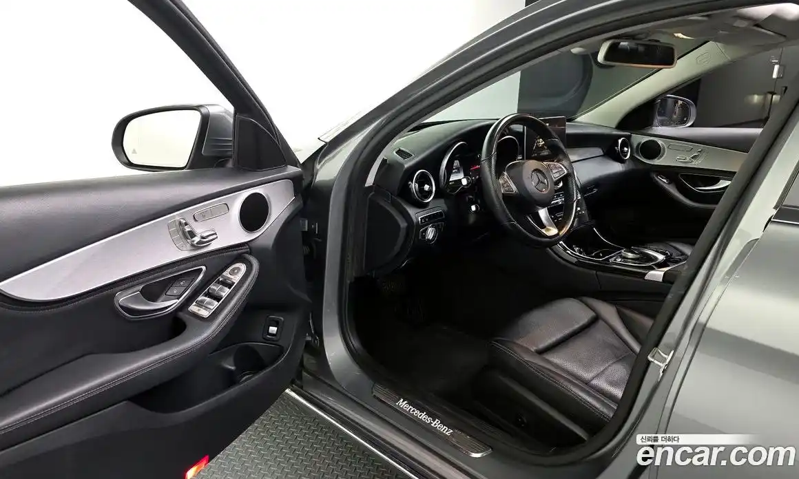 Mercedes-Benz C-Class 2014 2.0 гидро в Москве № 142950, фото 10