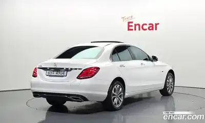 Mercedes-Benz C-Class 2018 2.0 гидро в Москве № 143403, миниатюра 2