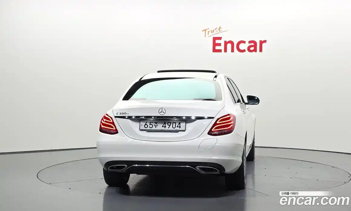 Mercedes-Benz C-Class 2018 2.0 гидро в Москве № 143403, фото 4