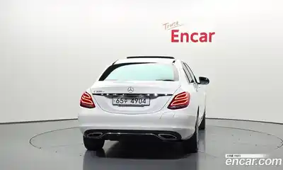 Mercedes-Benz C-Class 2018 2.0 гидро в Москве № 143403, миниатюра 4