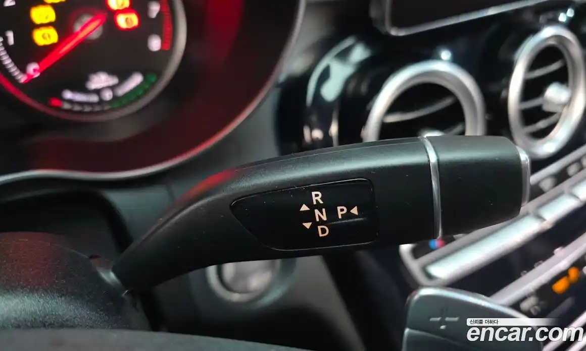 Mercedes-Benz C-Class 2018 2.0 гидро в Москве № 143403, фото 9