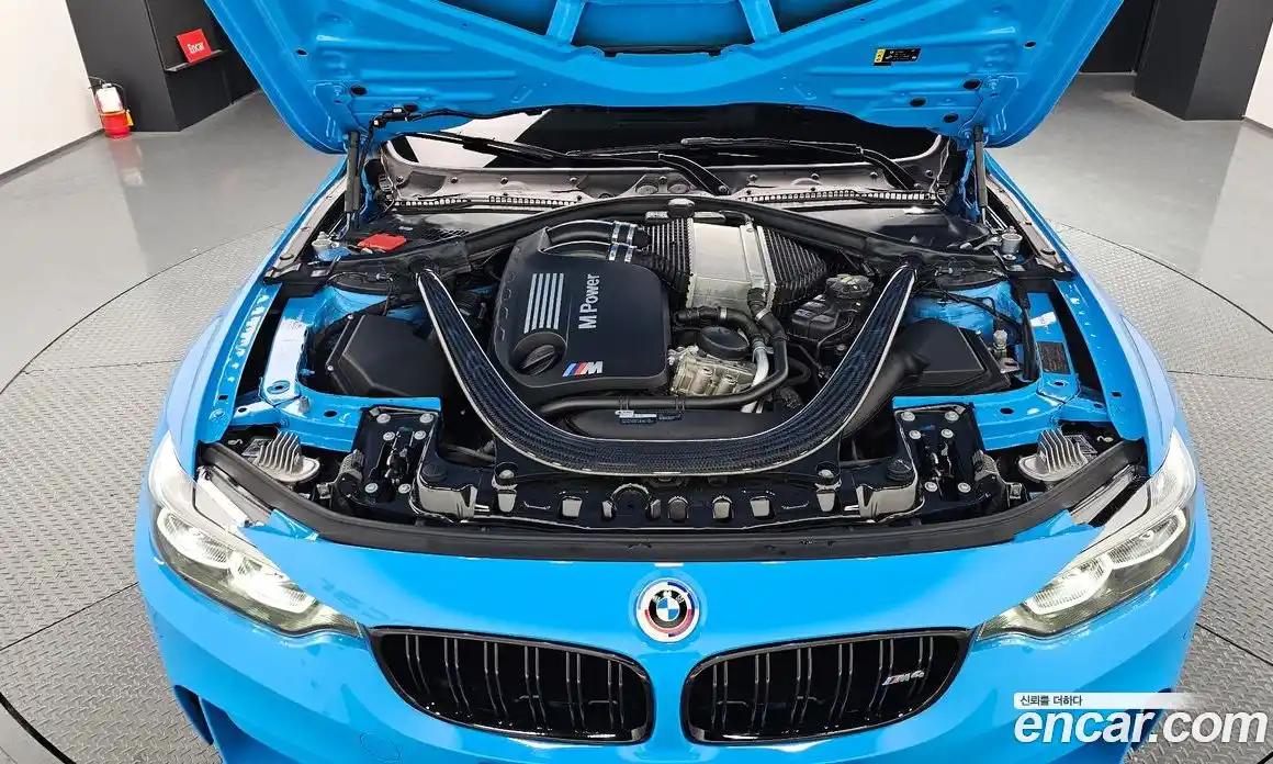 BMW M4 2020 3.0 гидро в Москве № 155407, фото 6