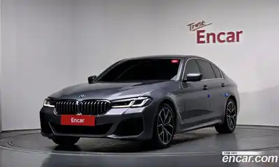 BMW 5-Series, 2023