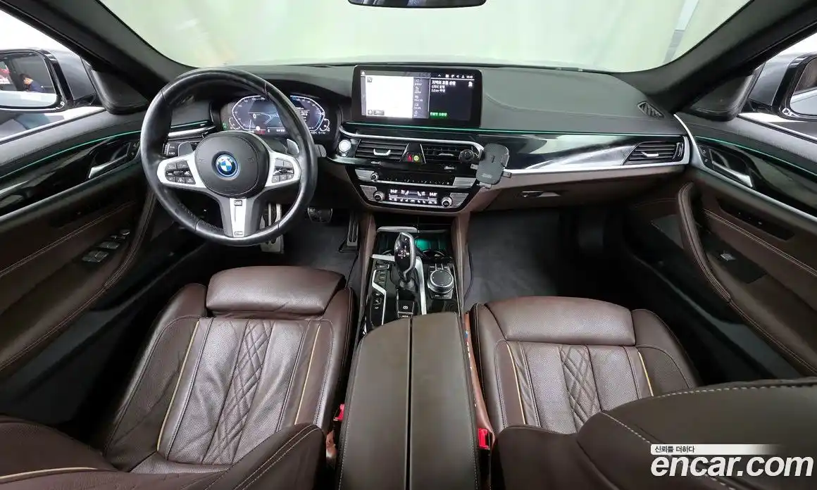 BMW 5-Series 2023 2.0 гидро, фото 7
