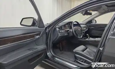BMW 7-Series 2010 4.4 гидро в Москве № 159305, миниатюра 10