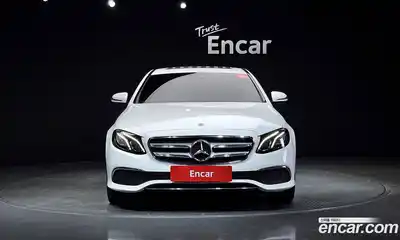 Mercedes-Benz E-Class 2020 2.0 гидро в Москве, миниатюра 3