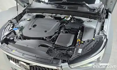 Volvo XC40 2024 2.0 гидро в Москве № 164250, миниатюра 6