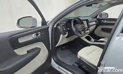 Volvo XC40 2024 2.0 гидро в Москве № 164250, миниатюра 10
