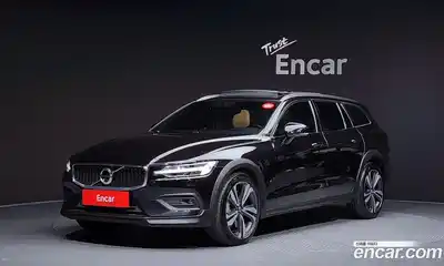 Volvo V60, 2020