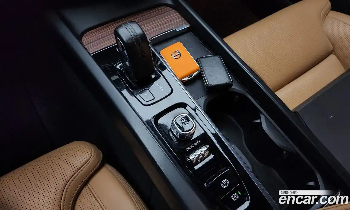 Volvo V60 2020 2.0 гидро в Москве № 164344, фото 9