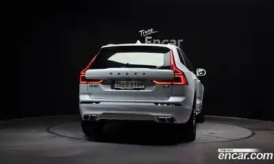 Volvo XC60 2021 2.0 гидро в Москве № 164470, миниатюра 4
