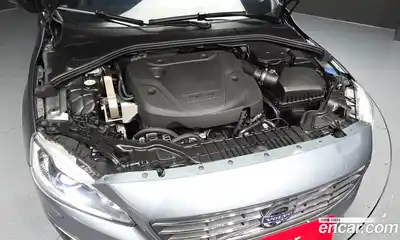 Volvo V60 2017 2.0 гидро в Москве № 164649, миниатюра 6