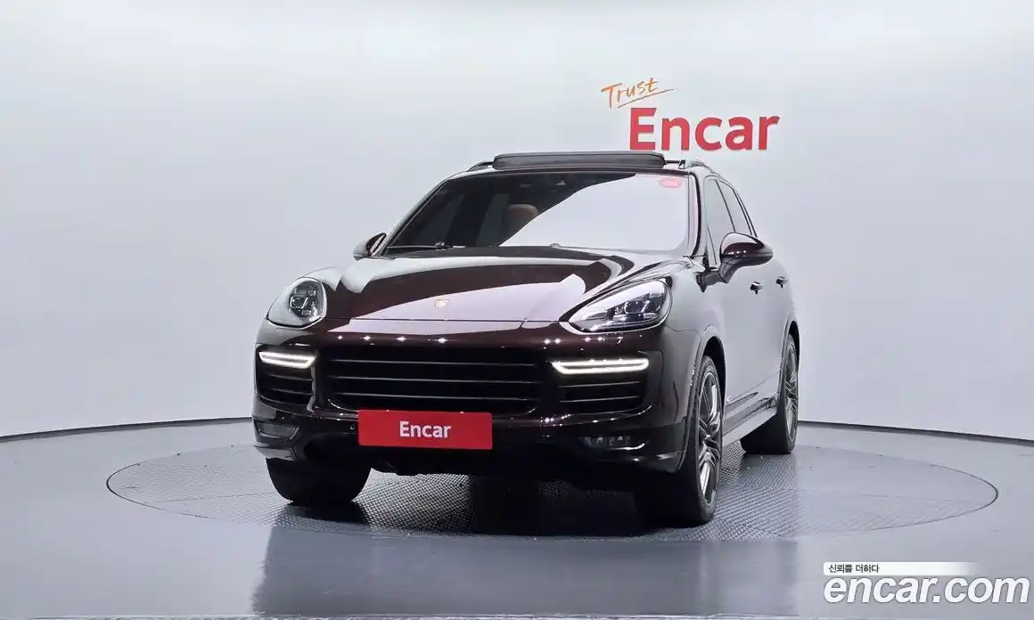 Porsche Cayenne 2015 3.6 гидро в Москве № 165688, фото 3