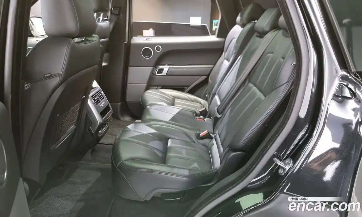 Land Rover Range-Rover Sport 2016 3.0 гидро в Москве № 166373, фото 12