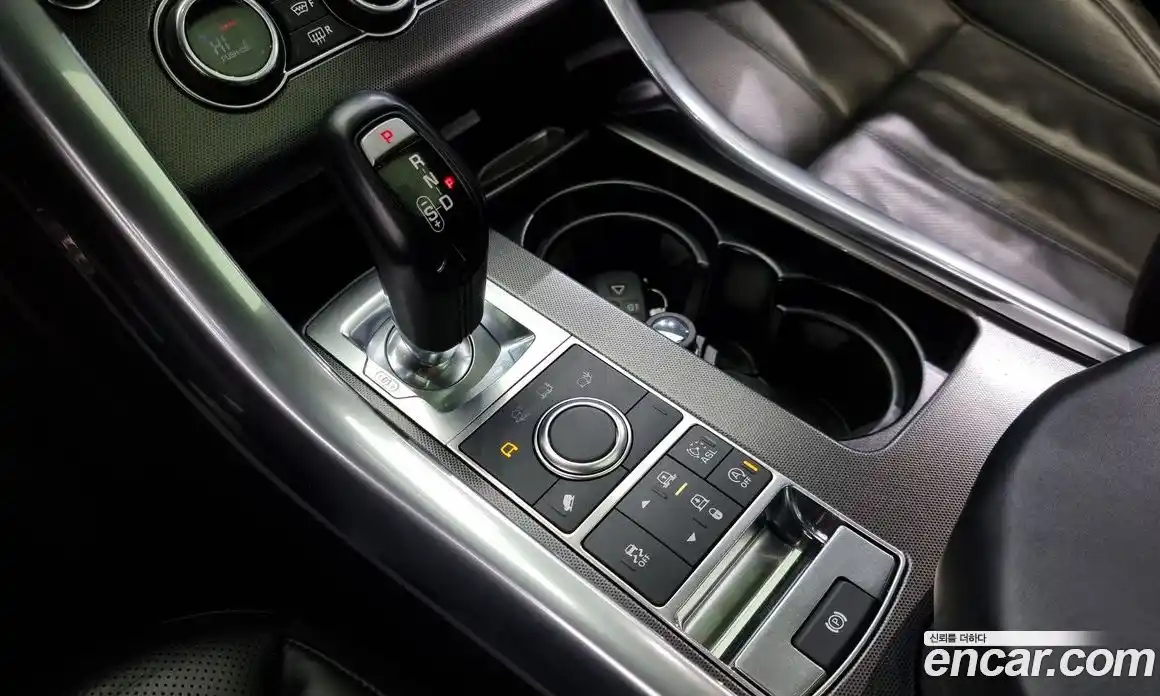 Land Rover Range-Rover Sport 2016 3.0 гидро в Москве № 166373, фото 9