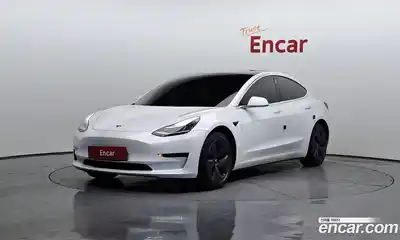 Tesla Model 3, 2020