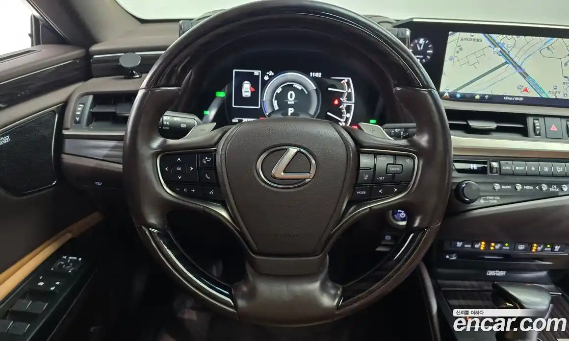 Lexus ES 2020 2.5 гидро в Москве № 168115, фото 13