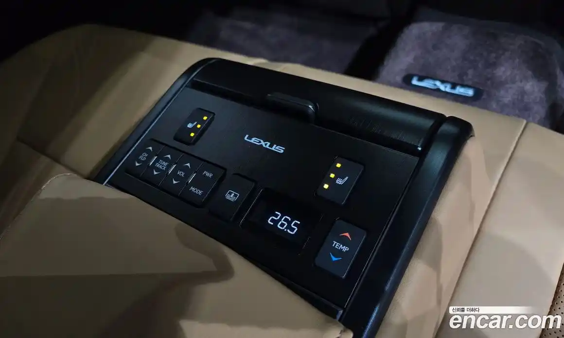 Lexus ES 2020 2.5 гидро в Москве № 168115, фото 18