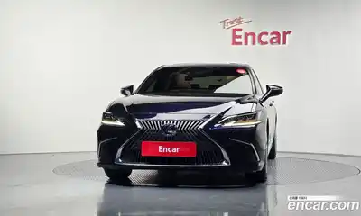 Lexus ES 2020 2.5 гидро в Москве № 168115, миниатюра 3
