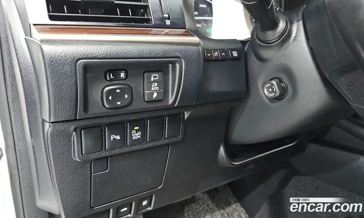 Lexus ES 2016 2.5 гидро в Москве № 168139, фото 14