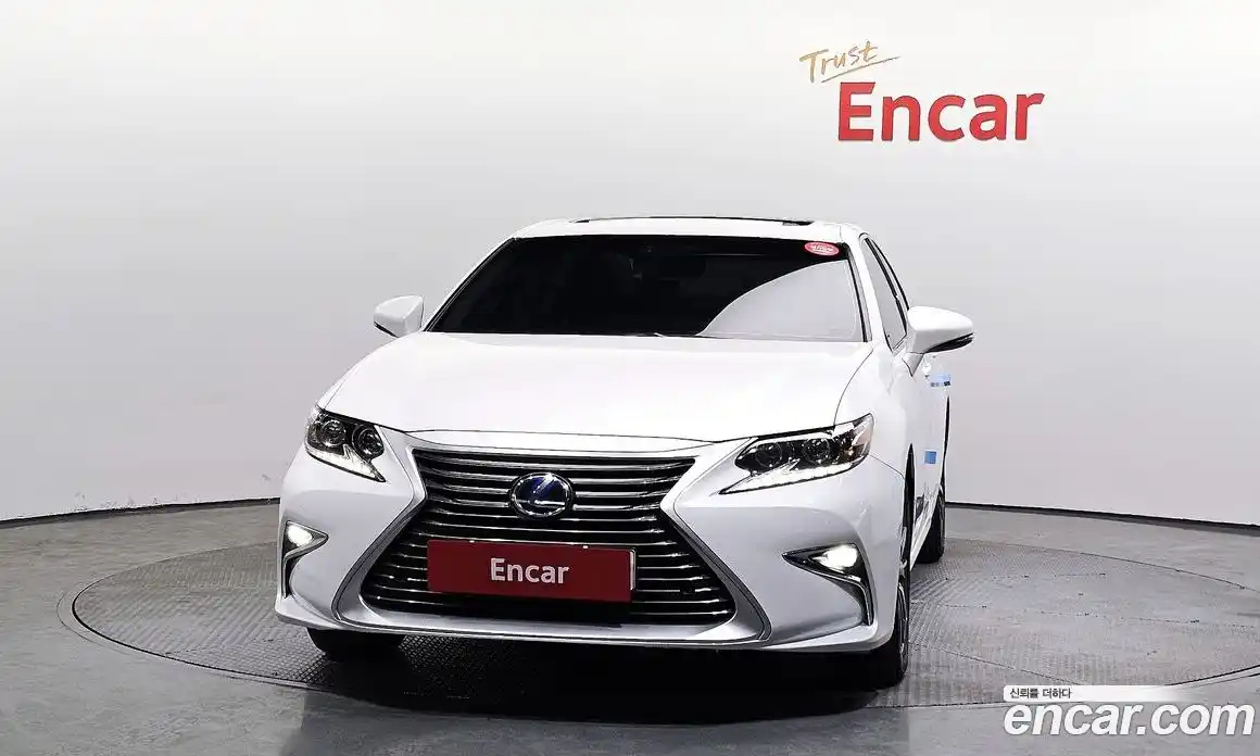 Lexus ES 2016 2.5 гидро в Москве № 168139, фото 3