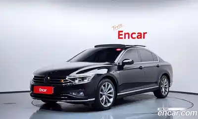 Volkswagen Passat, 2022