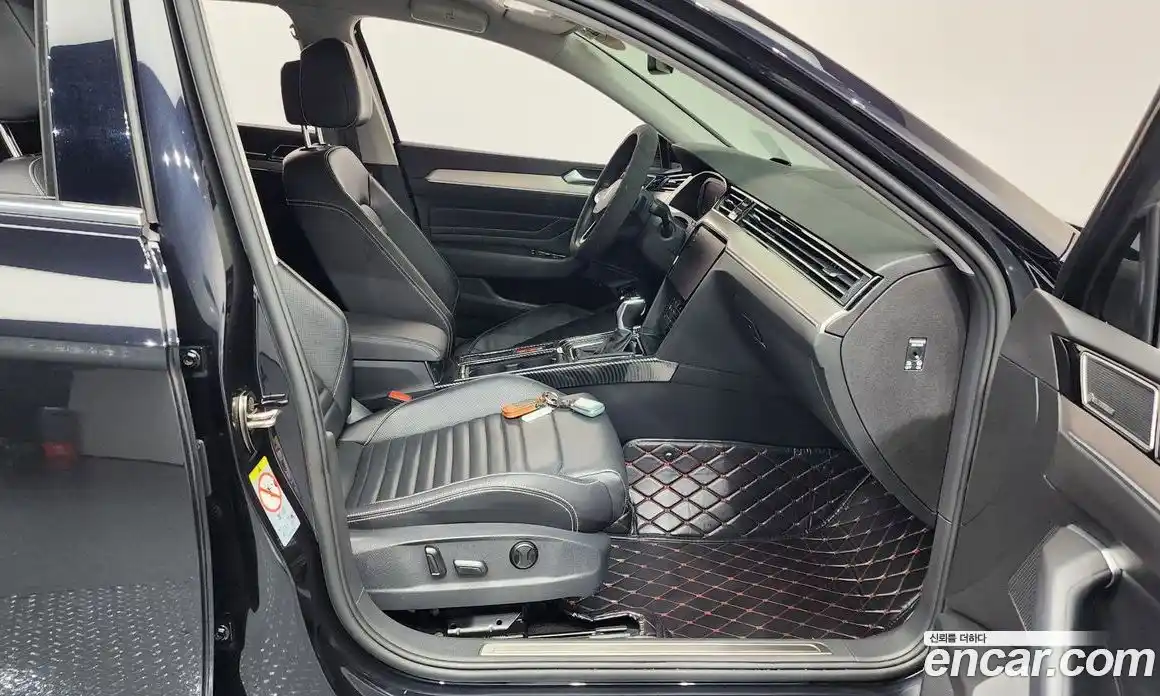 Volkswagen Passat 2022 2.0 гидро в Москве № 168812, фото 11