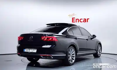 Volkswagen Passat 2022 2.0 гидро в Москве № 168812, миниатюра 2