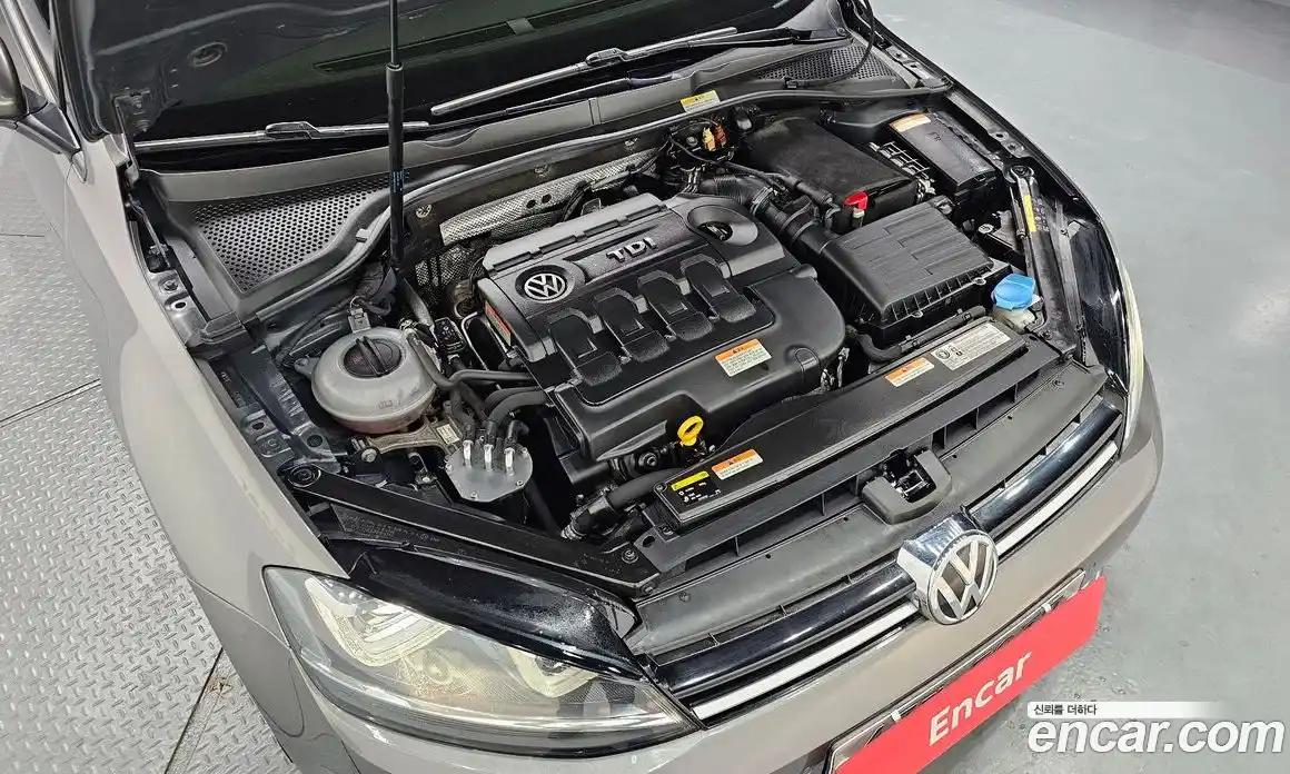Volkswagen Golf 2014 2.0 гидро в Москве № 168945, фото 6