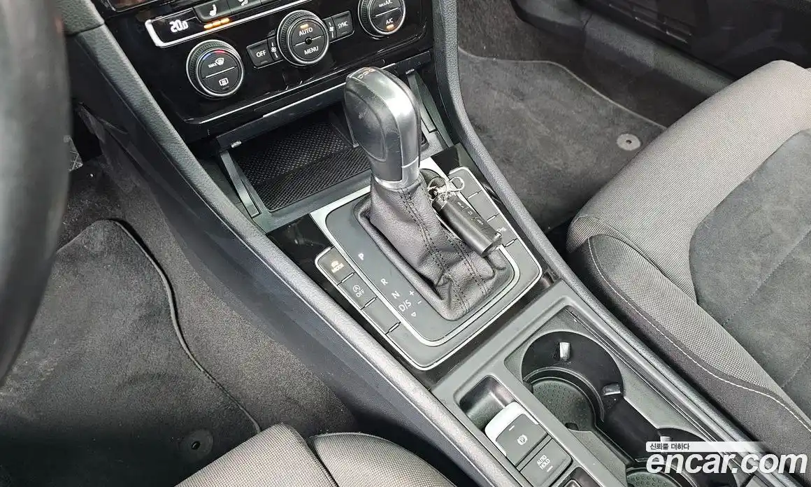 Volkswagen Golf 2014 2.0 гидро в Москве № 168945, фото 9