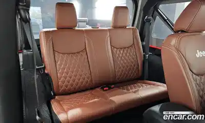 Jeep Wrangler 2017 3.6 гидро в Москве № 169557, миниатюра 11