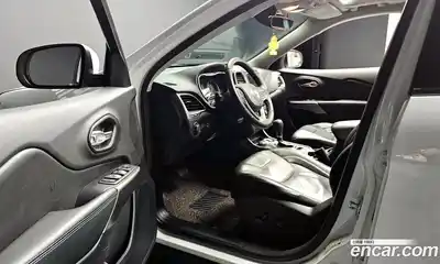 Jeep Cherokee 2019 2.4 гидро в Москве № 169774, миниатюра 12