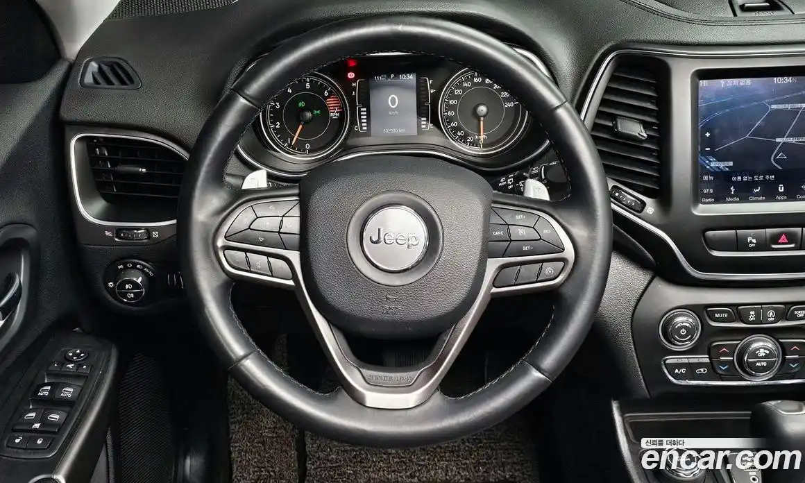 Jeep Cherokee 2019 2.4 гидро в Москве № 169774, фото 13