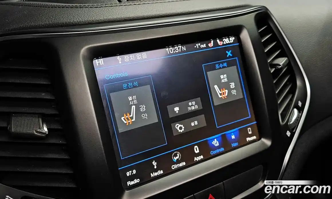 Jeep Cherokee 2019 2.4 гидро в Москве № 169774, фото 16