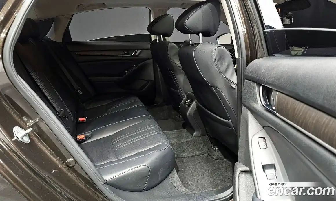 Honda Accord 2018 1.5 гидро в Москве № 170534, фото 11