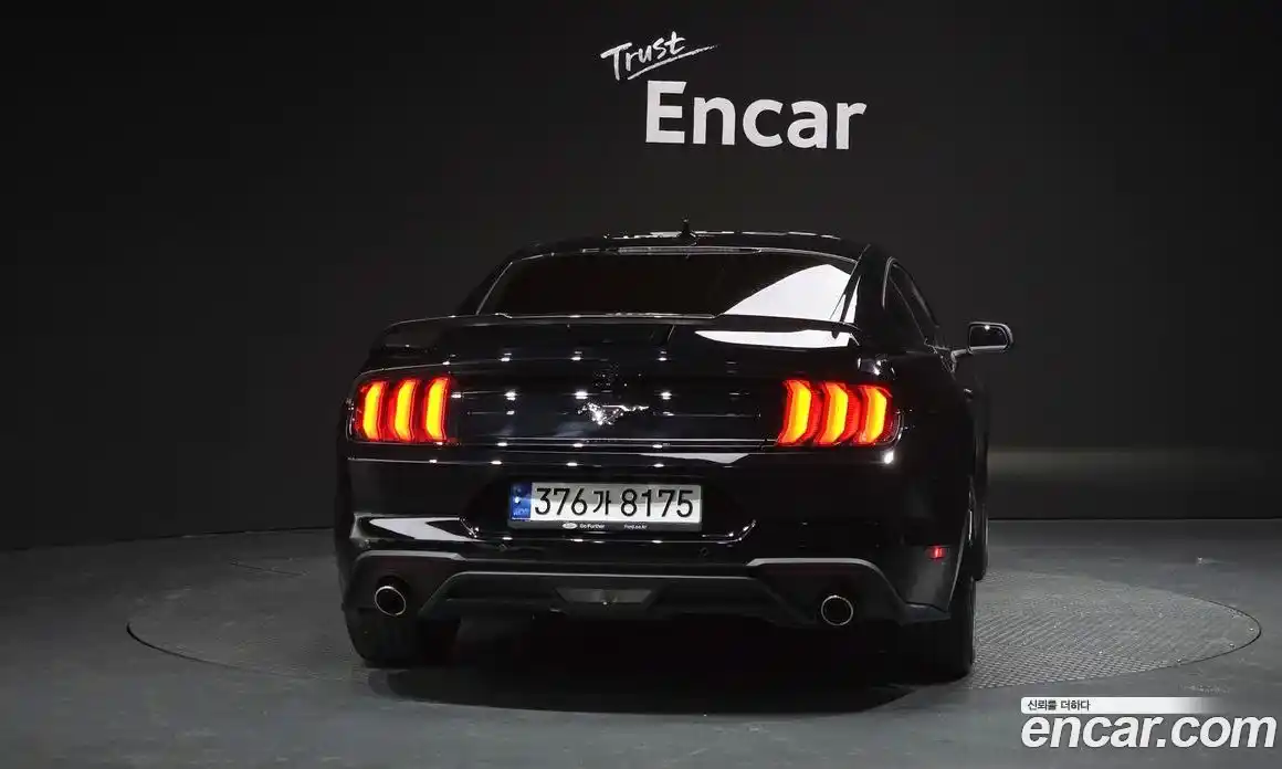 Ford Mustang 2023 2.3 гидро в Москве № 170740, фото 4