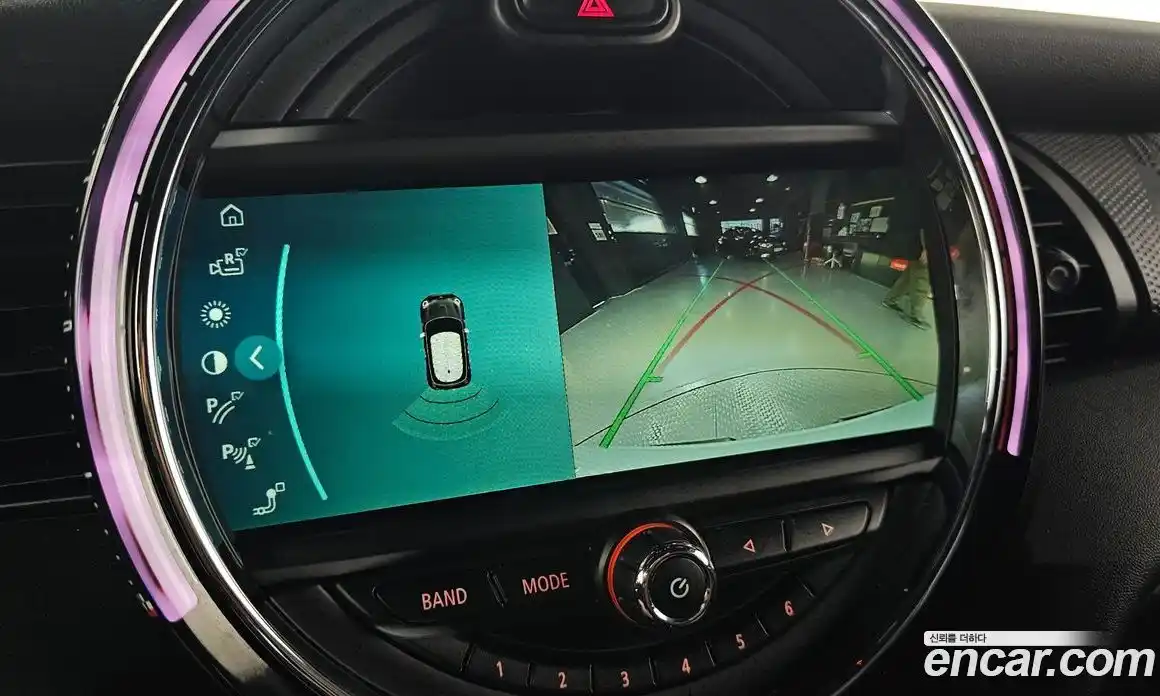 Mini Cooper 2019 2.0 гидро в Москве № 184318, фото 15
