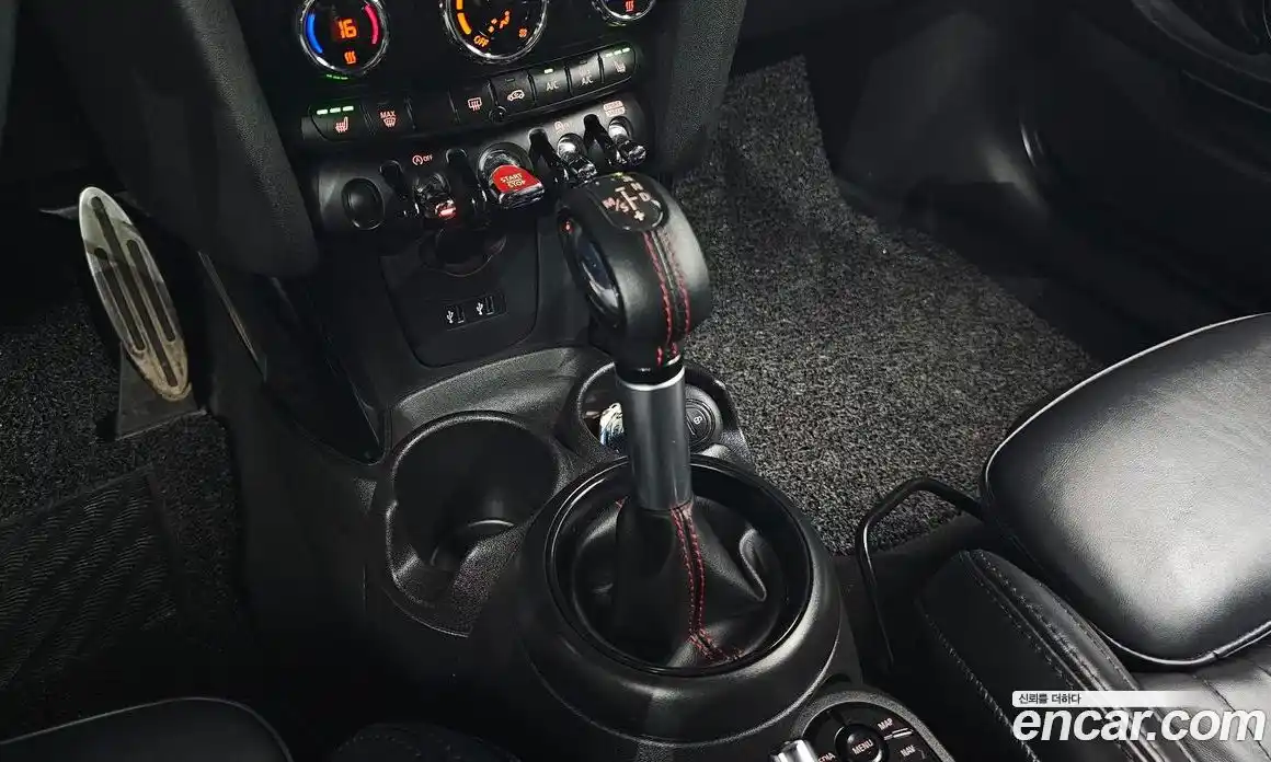 Mini Cooper 2019 2.0 гидро в Москве № 184318, фото 9